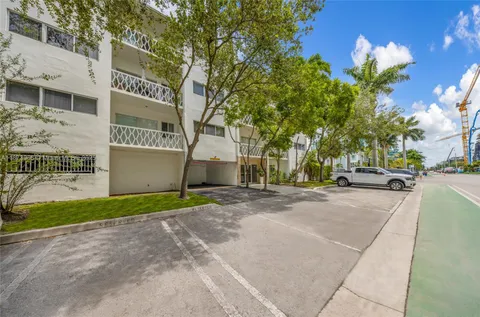 $310,000 | 10001 West Bay Harbor Drive, Unit 404, Bay Harbor Islands, FL 33154