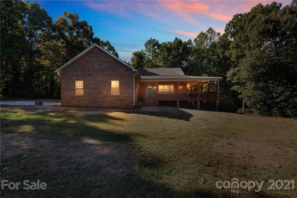 571 Shoal Road Lincolnton, NC 28092 - Photo 2 of 24 Gallery Image 2