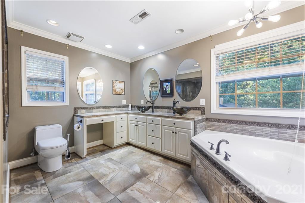 571 Shoal Road Lincolnton, NC 28092 - Photo 9 of 24 Gallery Image 9