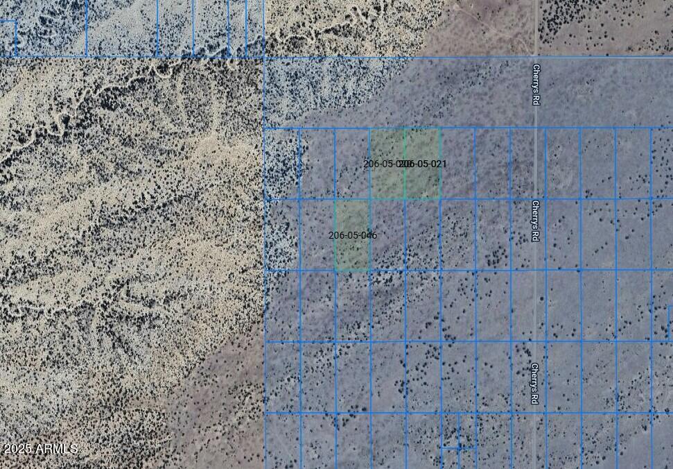 a close view of a shower in a dry area