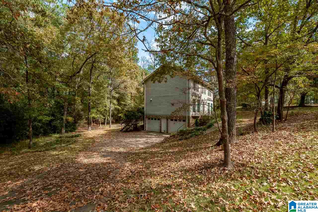 5147 Colonial Park Road Birmingham, AL 35242 - Photo 3 of 33