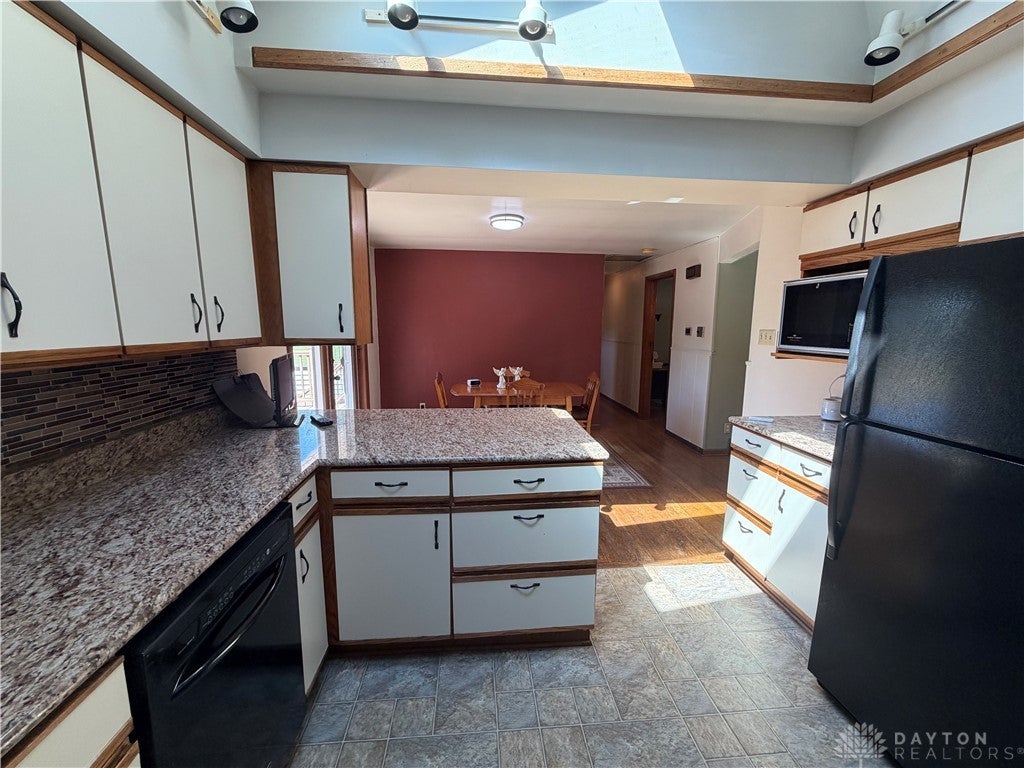 349 Grange Hall Road Beavercreek, OH 45430 - Photo 10 of 46 Gallery Image 10