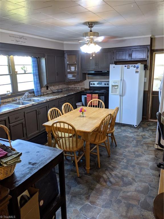 1244 Goin Road Westfield, NC 27053 - Photo 3 of 23 Gallery Image 3