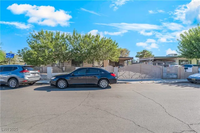 $400,000 | 1117 Cold Harbor Drive, North Las Vegas, NV 89030