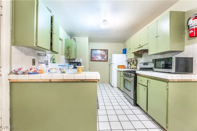 $400,000 | 1117 Cold Harbor Drive, North Las Vegas, NV 89030