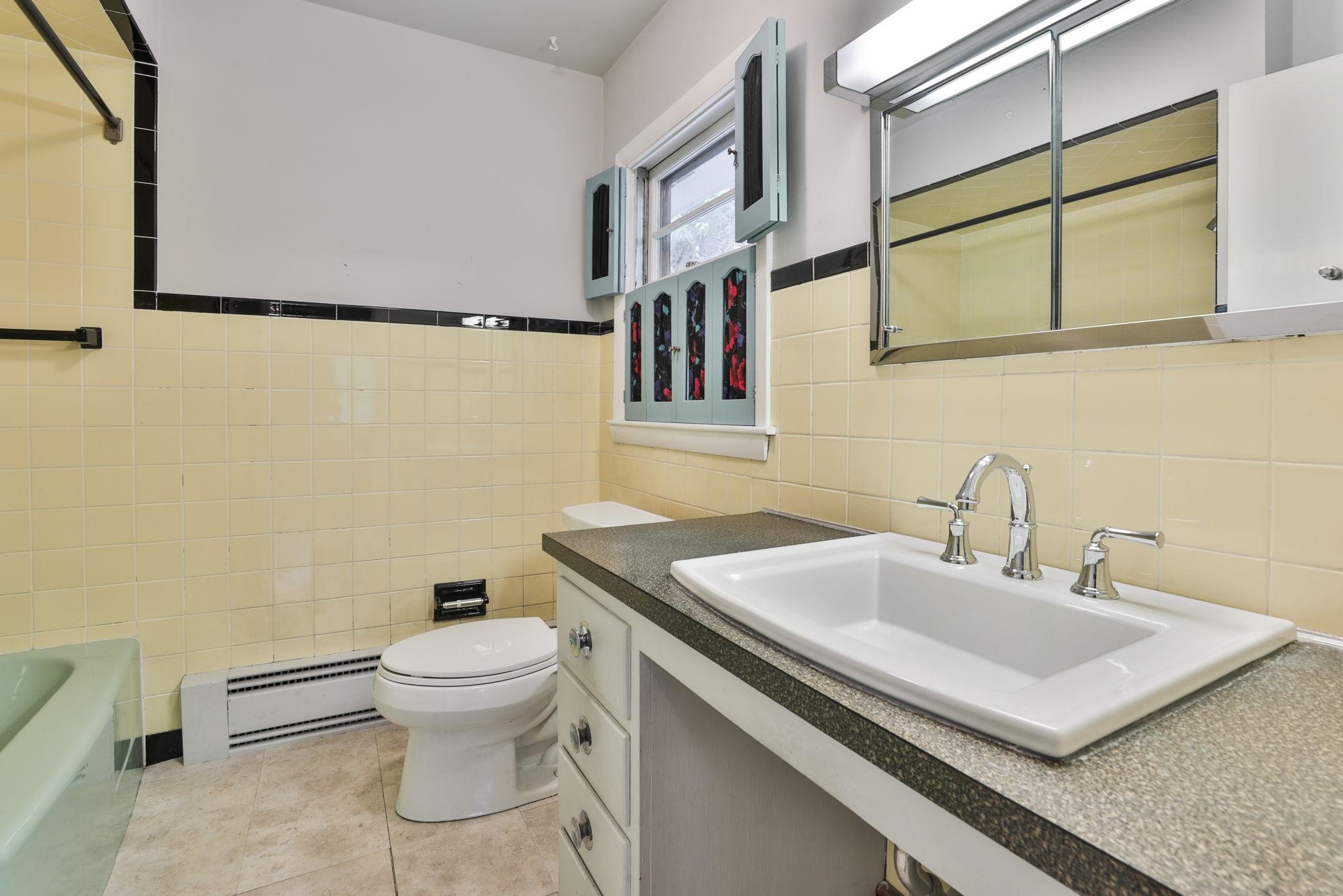 246 Huse Road Manchester, NH 03103 - Photo 33 of 41