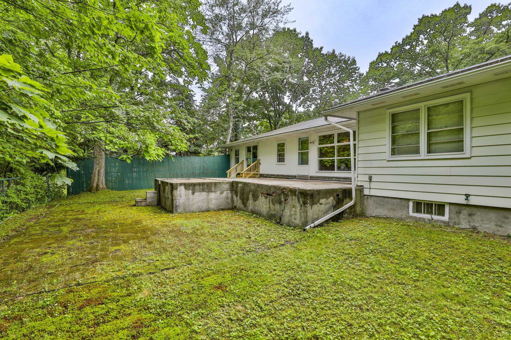 246 Huse Road Manchester, NH 03103 - Photo 37 of 41