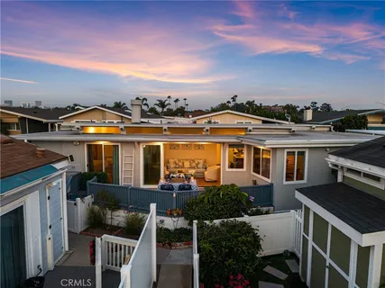 $927,000 | 8 Saratoga, Newport Beach, CA 92660