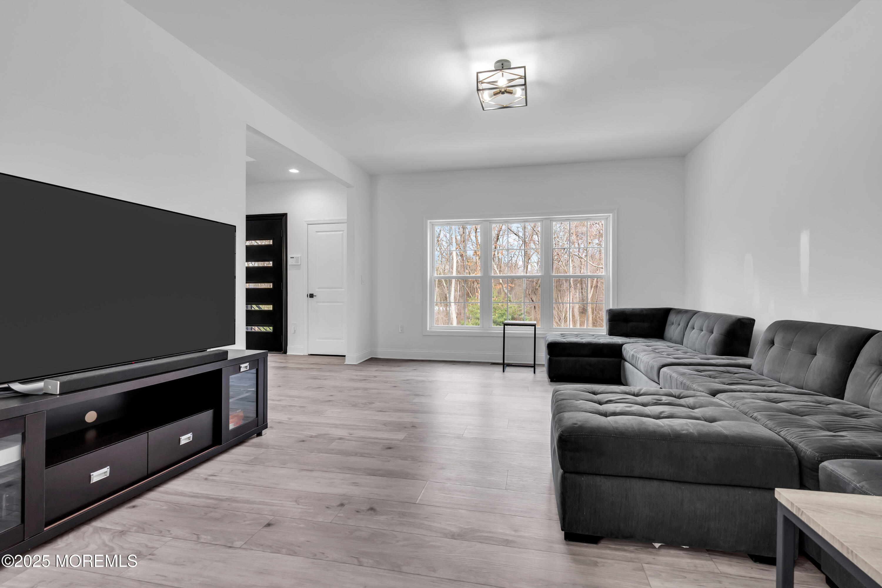 131 Dutch Road, Unit B East Brunswick, NJ 08816 - Photo 10 of 69 015_dsc08498_605