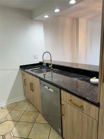 a close view of sink and tap