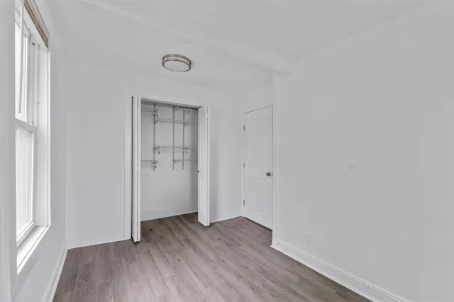 $1,900 | 53 Lord Avenue, Unit 2L, Bayonne, NJ 07002