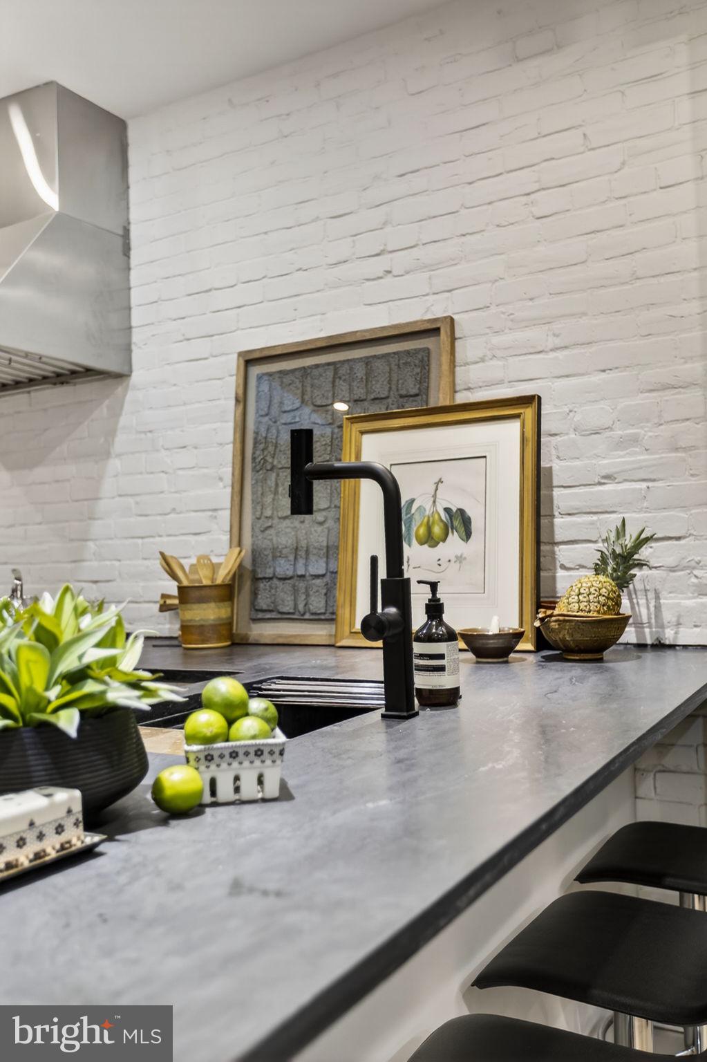 1923 Manning Street Philadelphia, PA 19103 - Photo 12 of 50