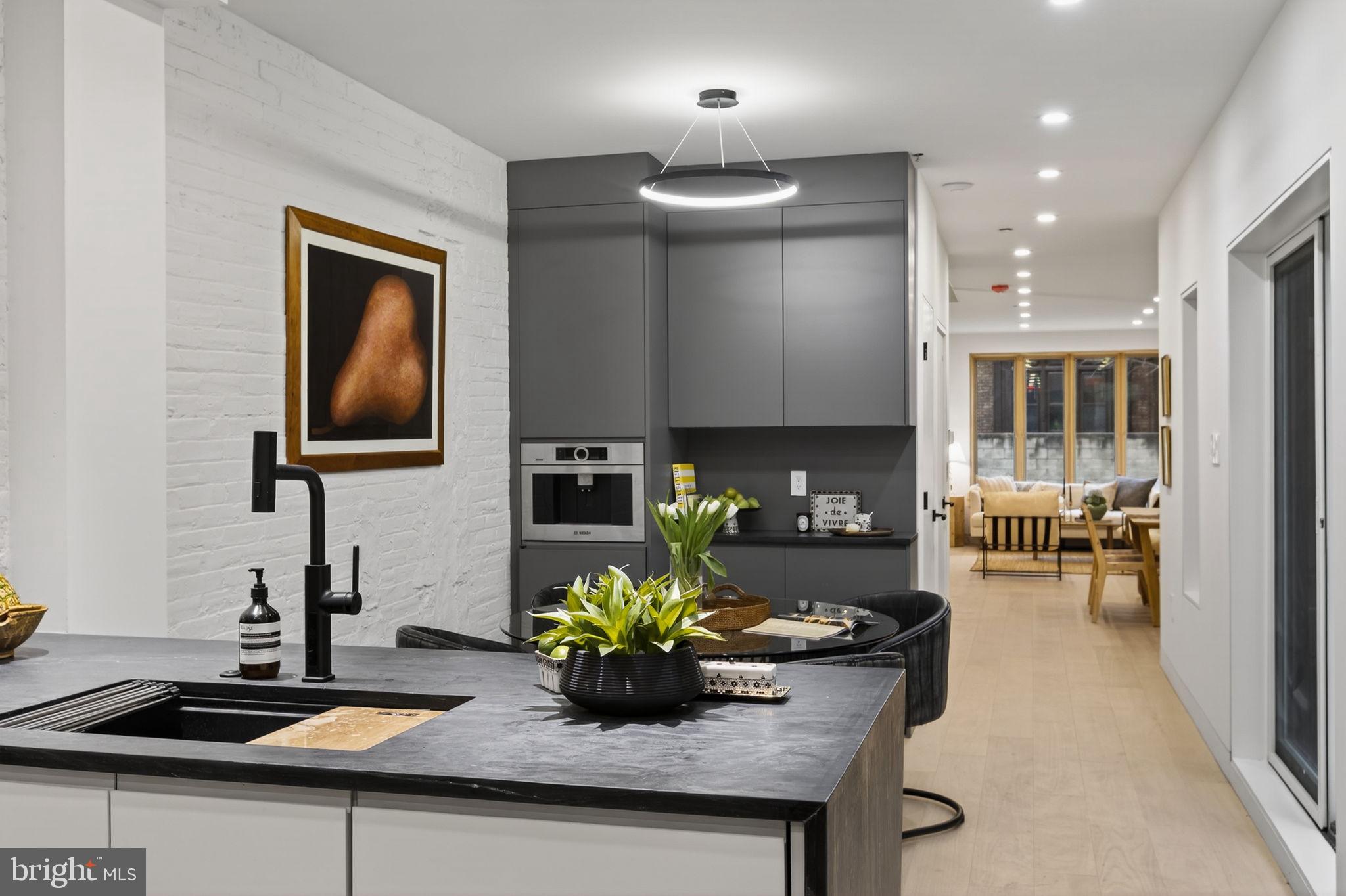 1923 Manning Street Philadelphia, PA 19103 - Photo 13 of 50