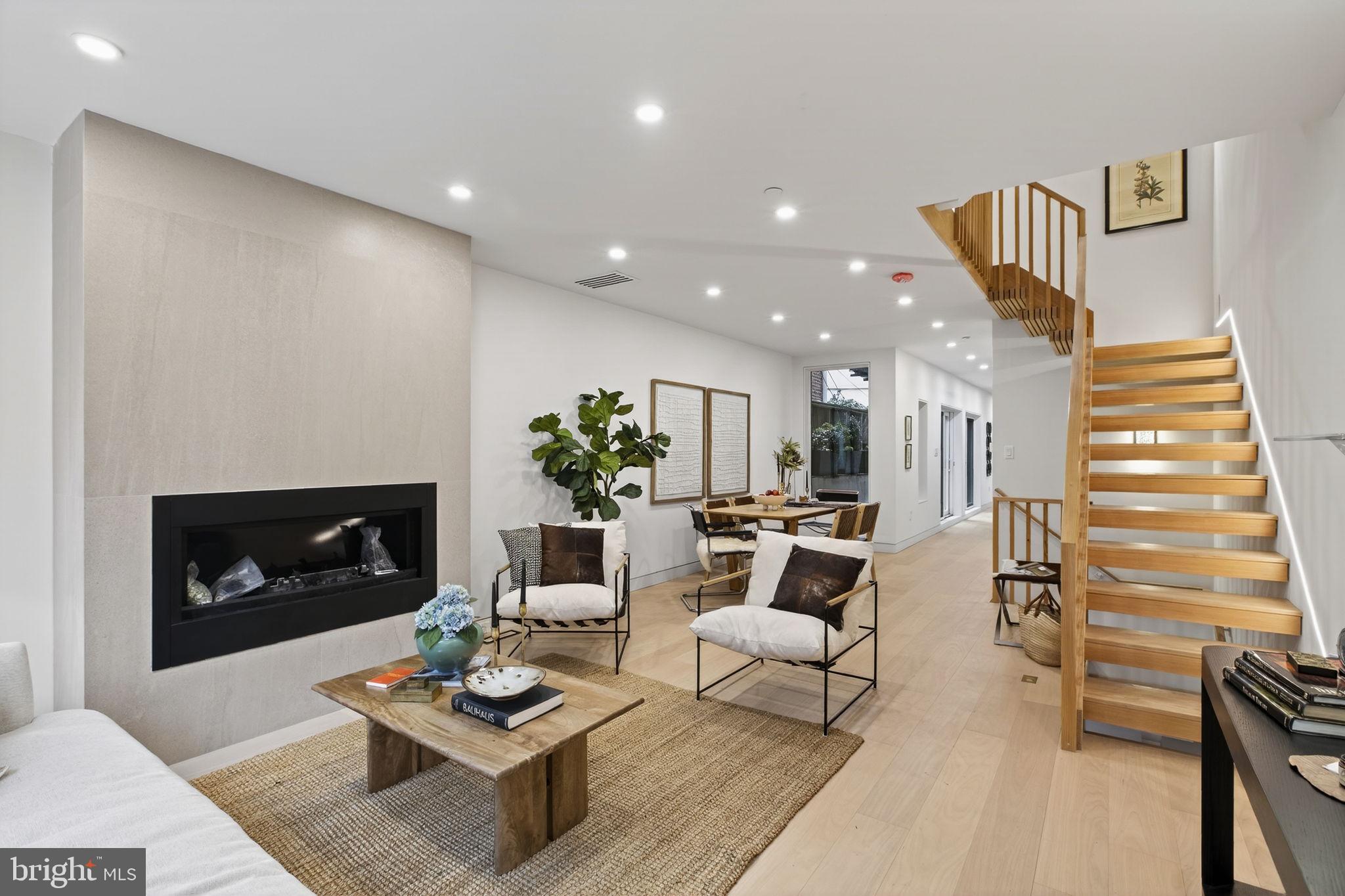 1923 Manning Street Philadelphia, PA 19103 - Photo 2 of 50