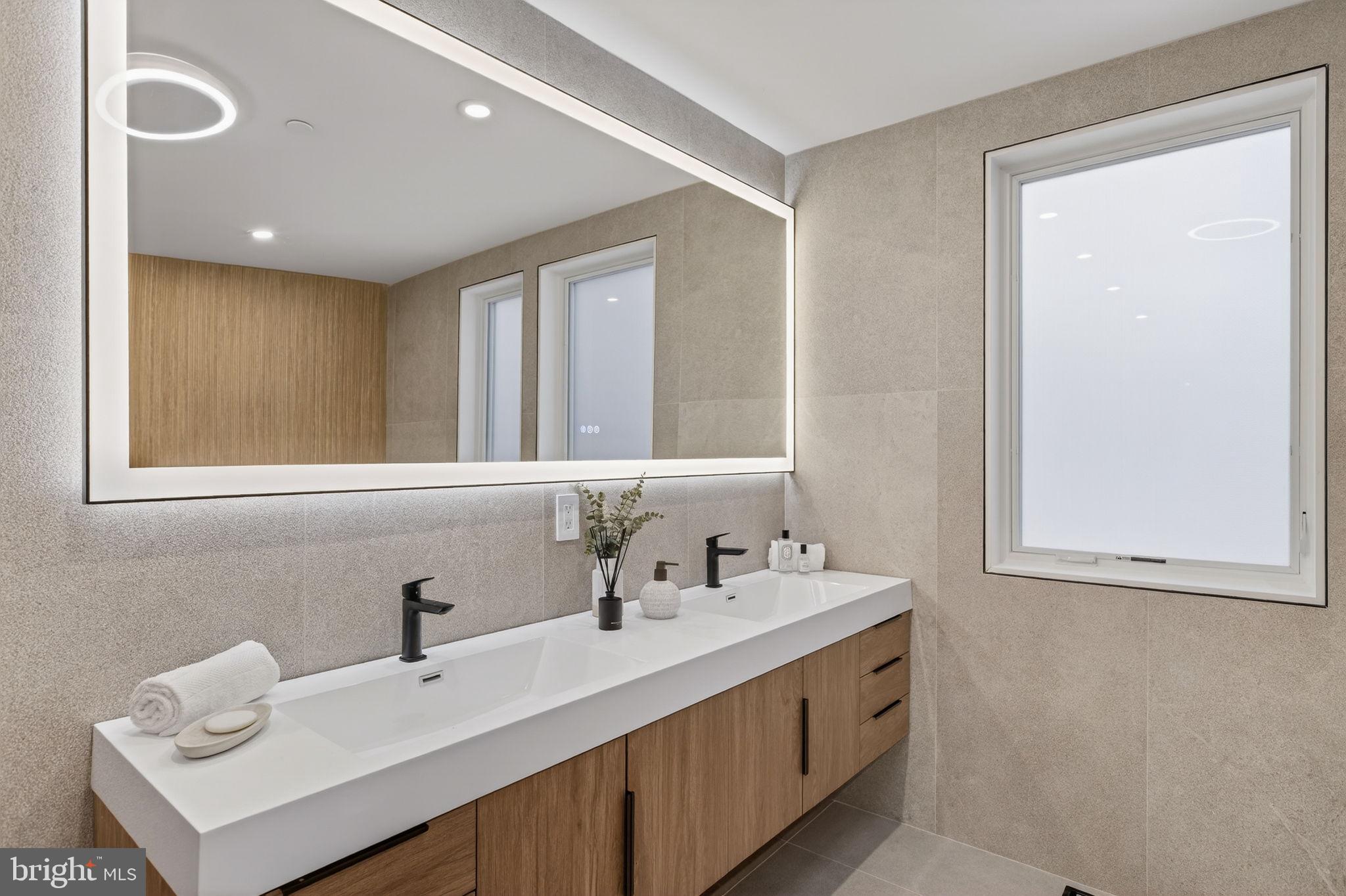 1923 Manning Street Philadelphia, PA 19103 - Photo 28 of 50