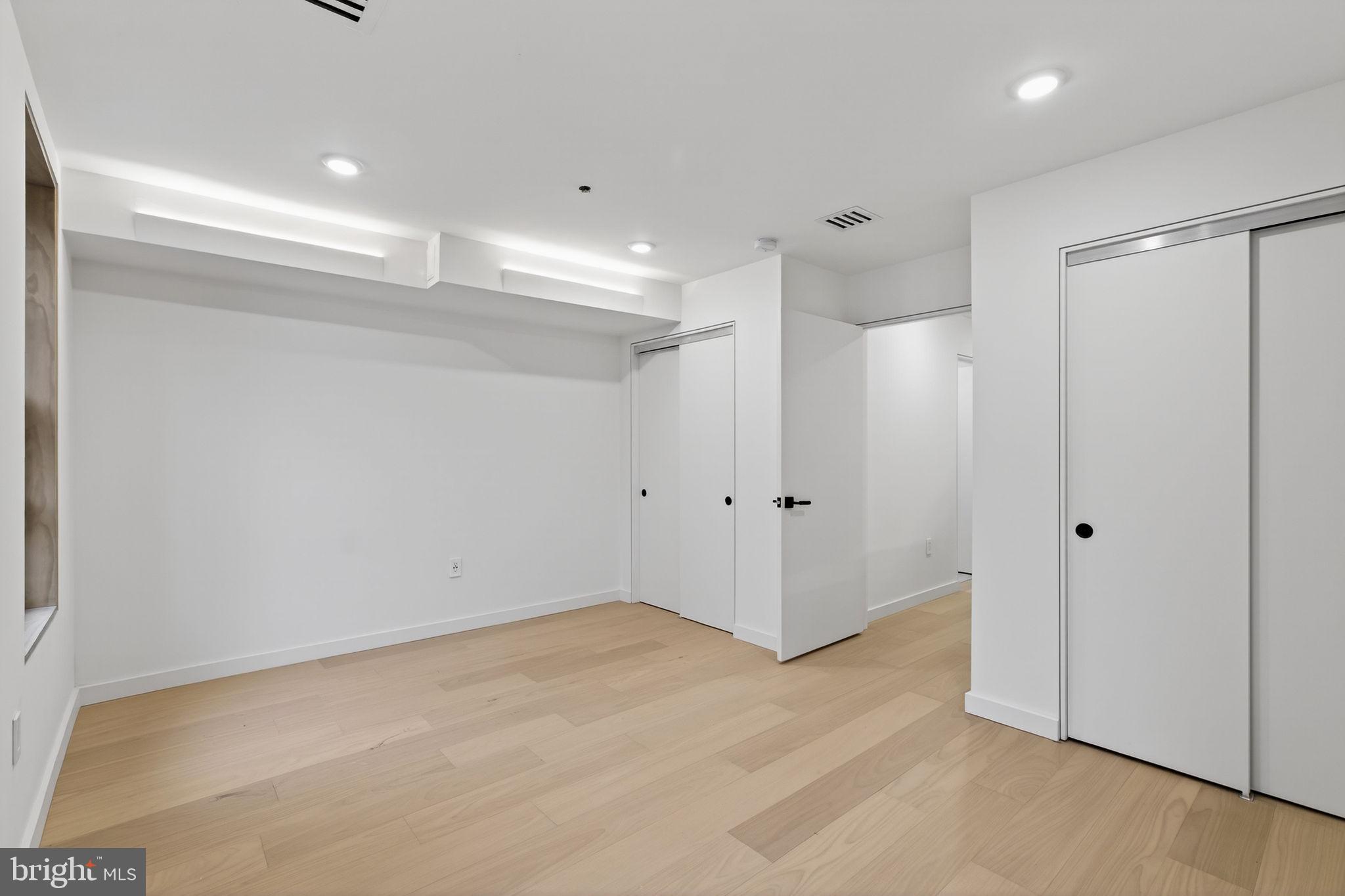 1923 Manning Street Philadelphia, PA 19103 - Photo 32 of 50