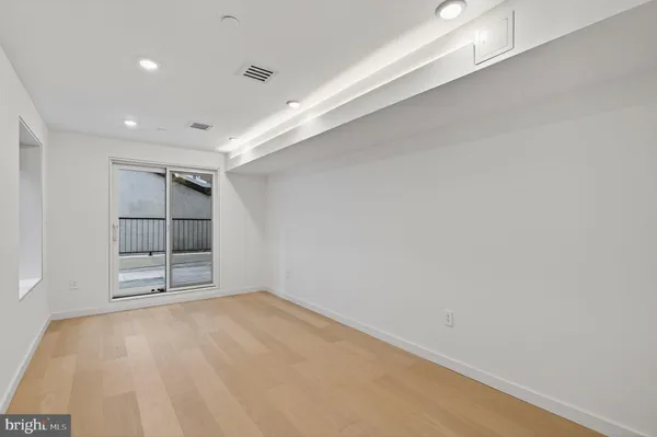 $2,500,000 | 1923 Manning Street, Philadelphia, PA 19103