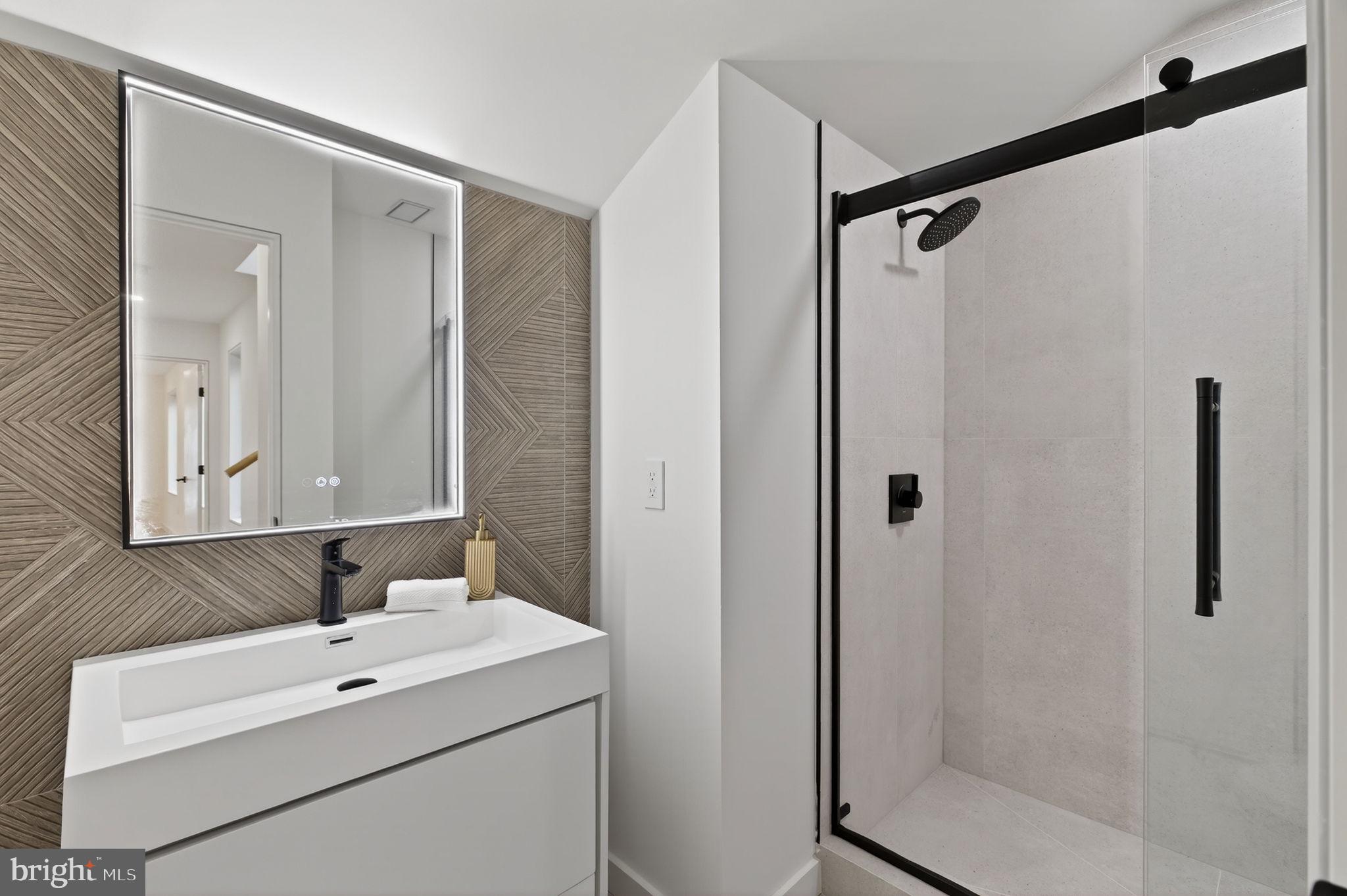 1923 Manning Street Philadelphia, PA 19103 - Photo 41 of 50