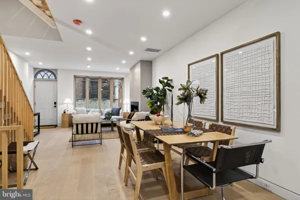 $2,500,000 | 1923 Manning Street, Philadelphia, PA 19103