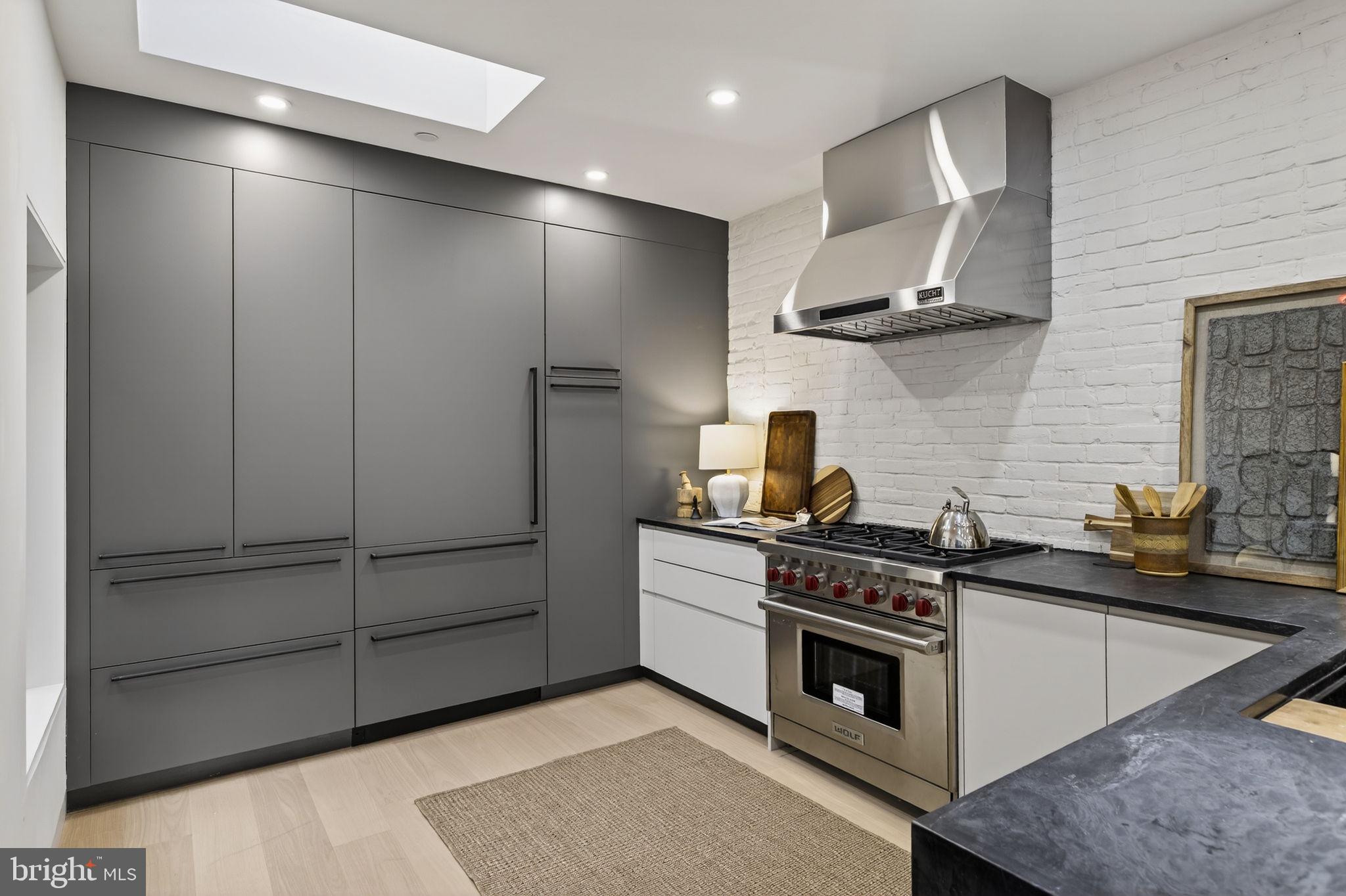 1923 Manning Street Philadelphia, PA 19103 - Photo 10 of 50