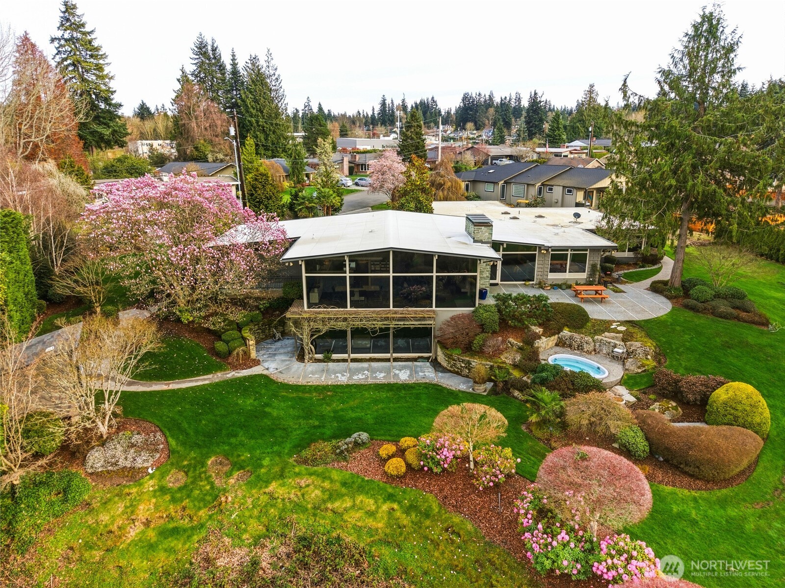 316 Heather Road Everett, WA 98203 - Photo 32 of 40