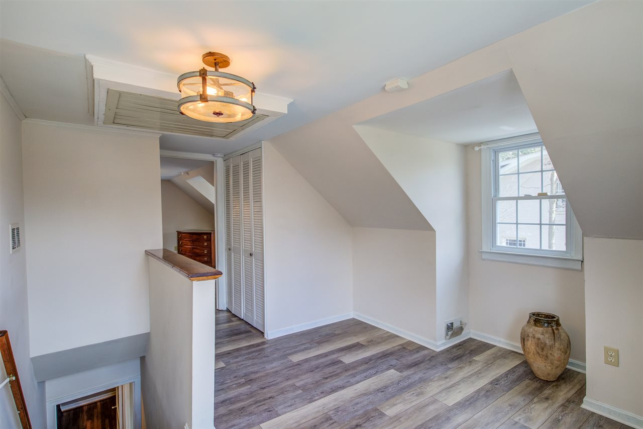 723 New Road Raleigh, NC 27608 - Photo 17 of 30 Upstairs Loft