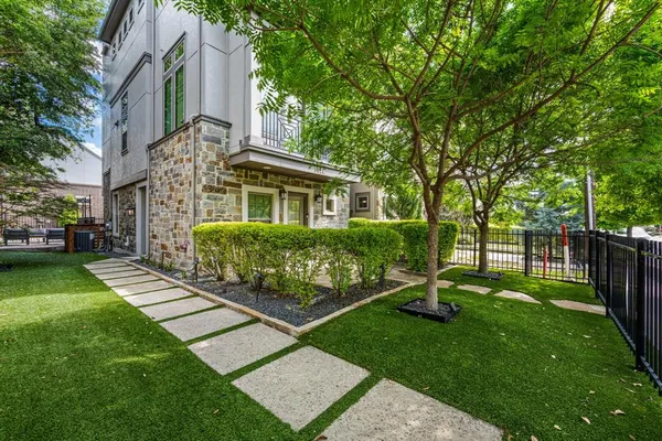 $739,000 | 3624 Dorothy Avenue, Dallas, TX 75209