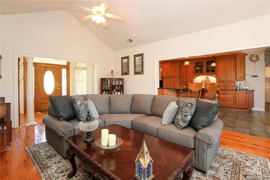 1902 Wilson Ridge Road Maiden, NC 28650 - Photo 5 of 37