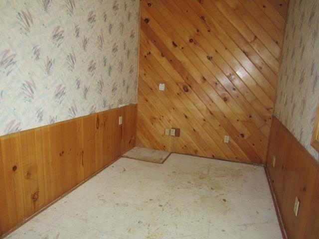 422 Evans Hollow Road Murphy, NC 28906 - Photo 18 of 34 a view of wooden wall