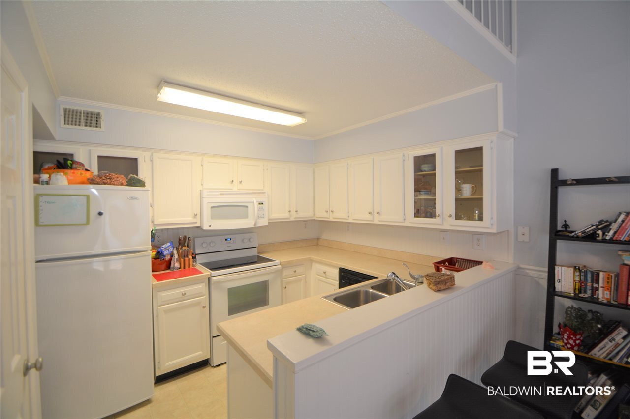 5900 Grelot Road, Unit 401 Mobile, AL 36609 - Photo 12 of 38