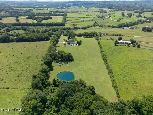 $1,500,000 | 6988 Highway 64, Wartrace, TN 37183