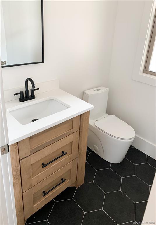 66 Players Ridge Road Hickory, NC 28601 - Photo 19 of 26 Gallery Image 19