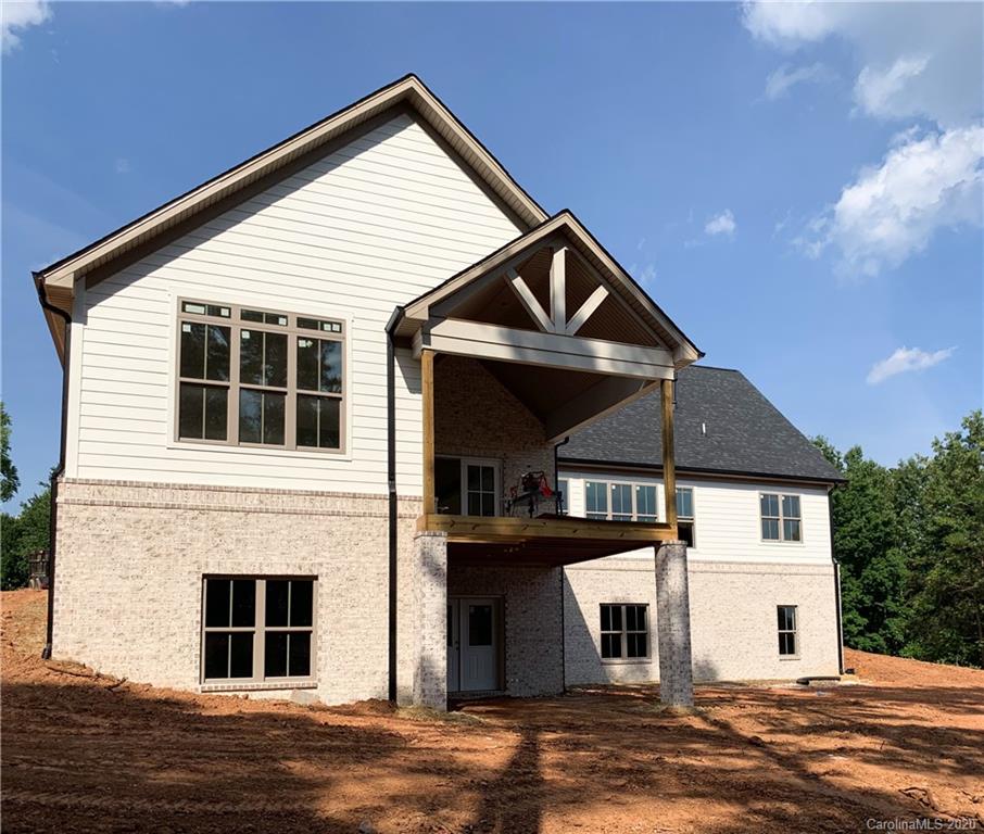 66 Players Ridge Road Hickory, NC 28601 - Photo 3 of 26 Gallery Image 3