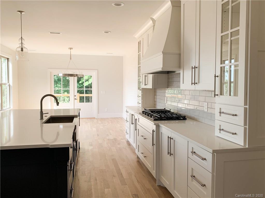 66 Players Ridge Road Hickory, NC 28601 - Photo 10 of 26 Gallery Image 10