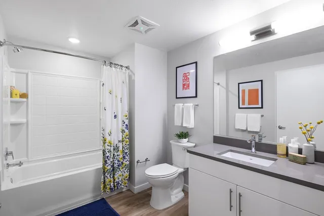 $294,900 | 260 Brooklyn Basin Way, Unit 523, Oakland, CA 94606