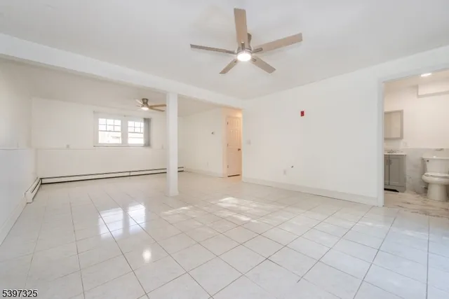 $4,000 | 4 Maureen Court, Lake Hiawatha, NJ 07034