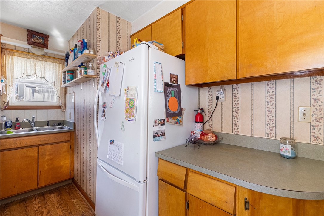 239 Joffre Avenue Woonsocket, RI 02895 - Photo 13 of 49 Gallery Image 13