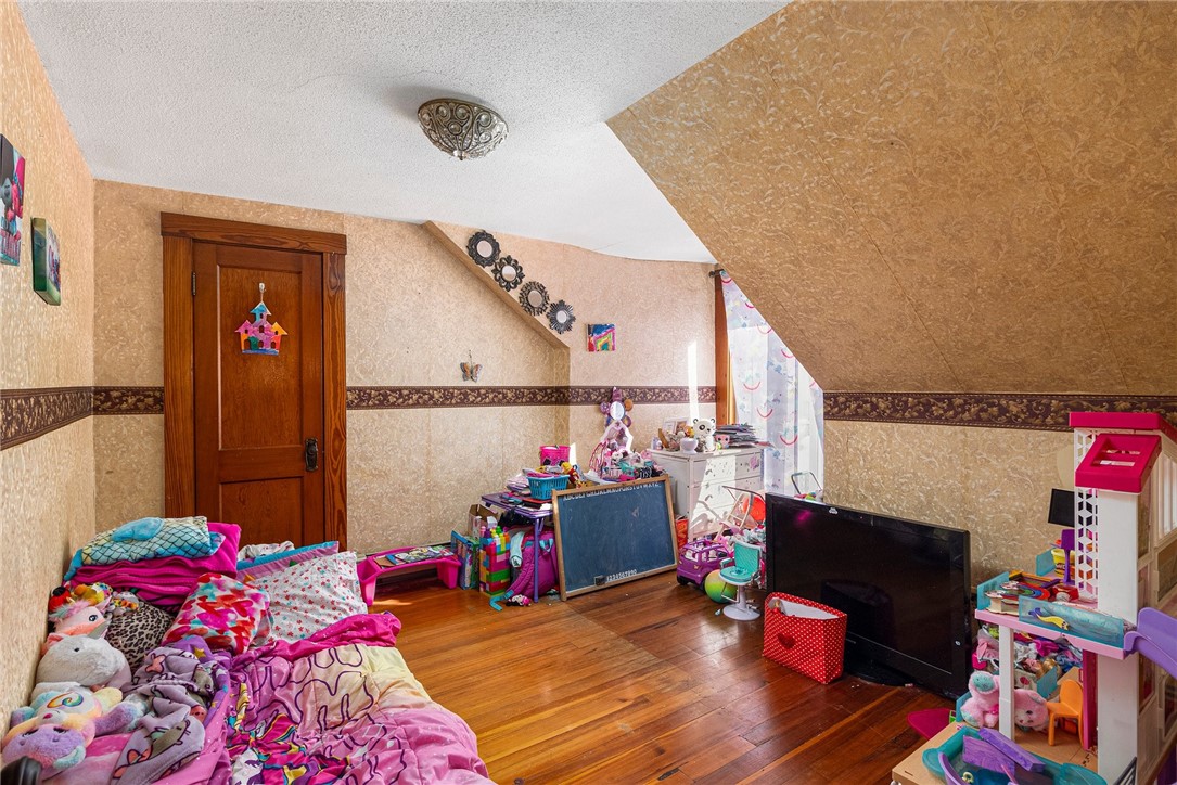 239 Joffre Avenue Woonsocket, RI 02895 - Photo 28 of 49 Gallery Image 28