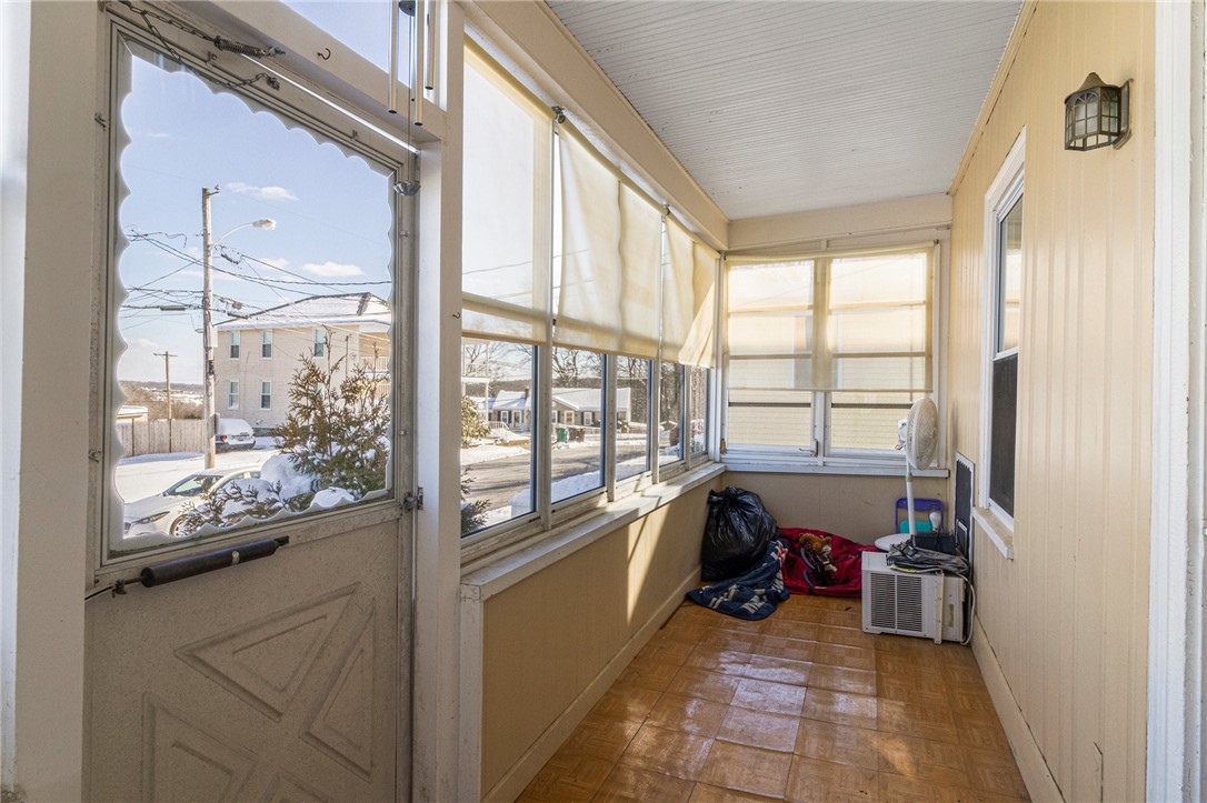239 Joffre Avenue Woonsocket, RI 02895 - Photo 5 of 49 Gallery Image 5