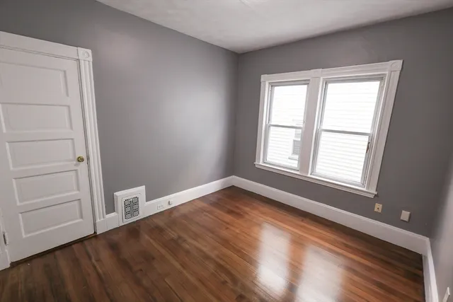 $3,350 | 181 Norfolk Street, Unit 2, Boston, MA 02124