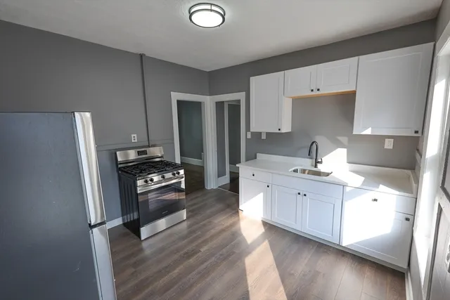 $3,350 | 181 Norfolk Street, Unit 2, Boston, MA 02124