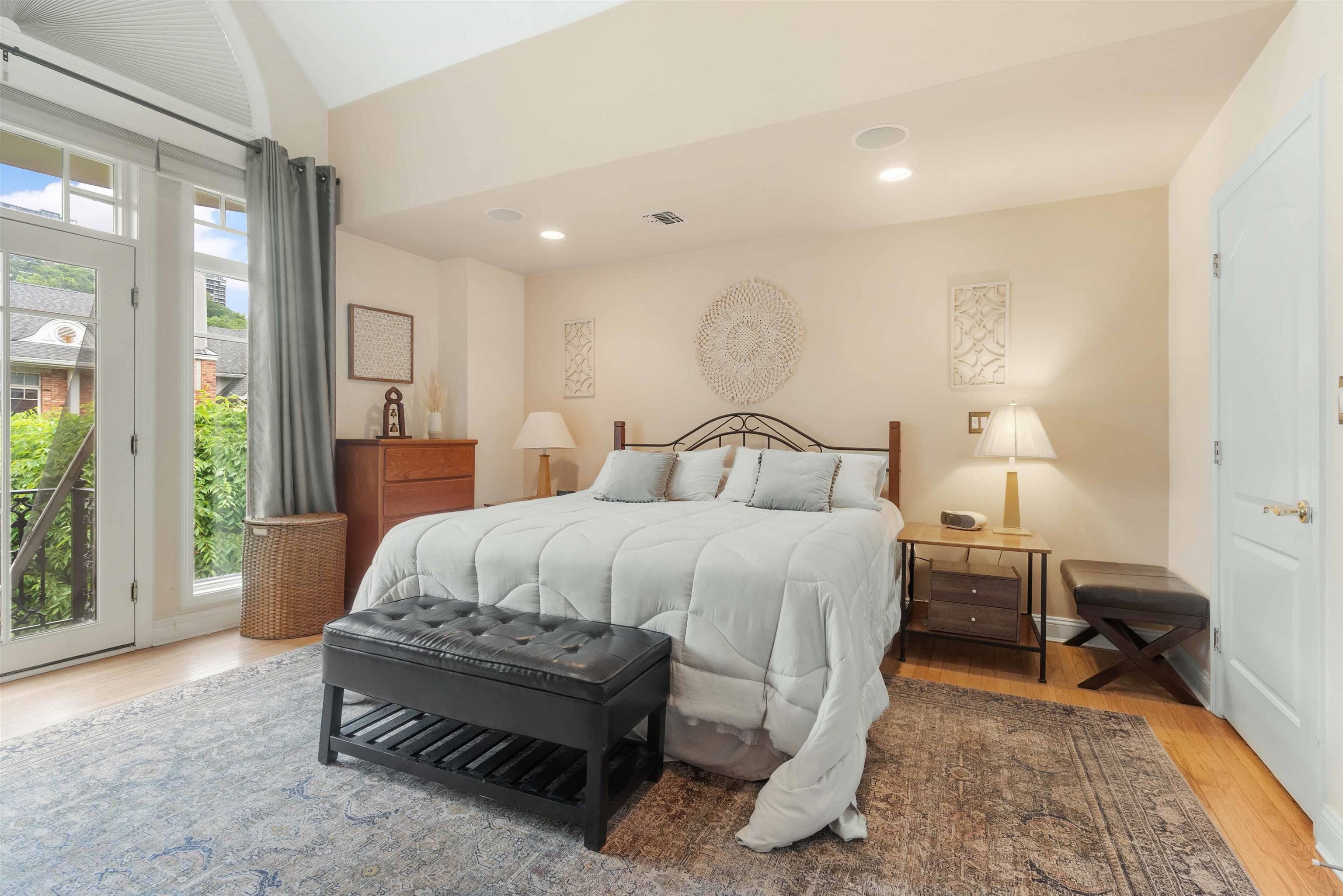 103 Hudson Cove Edgewater, NJ 07020 - Photo 26 of 49