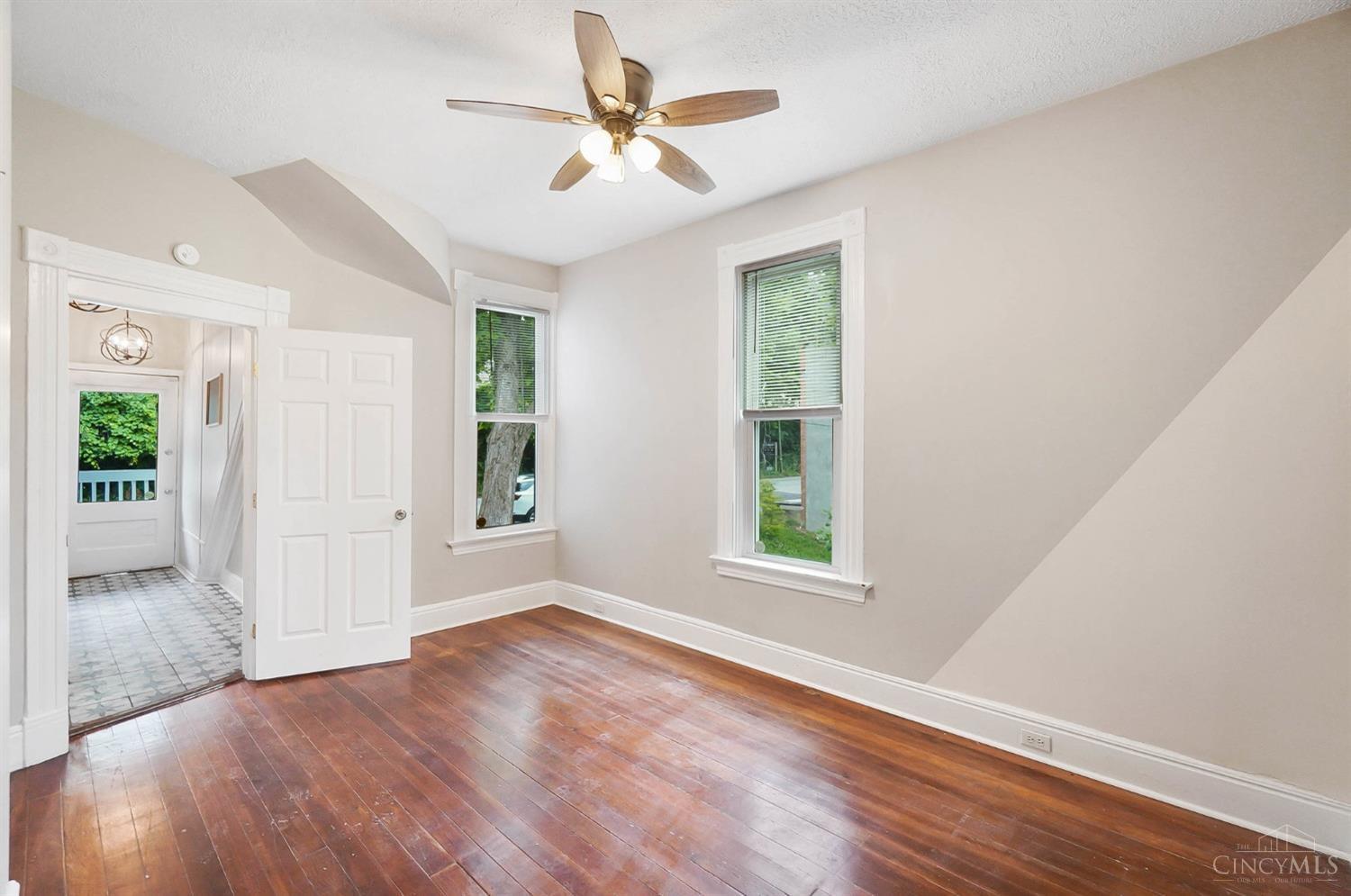 3143 Riverside Drive Cincinnati, OH 45226 - Photo 22 of 50 Gallery Image 22