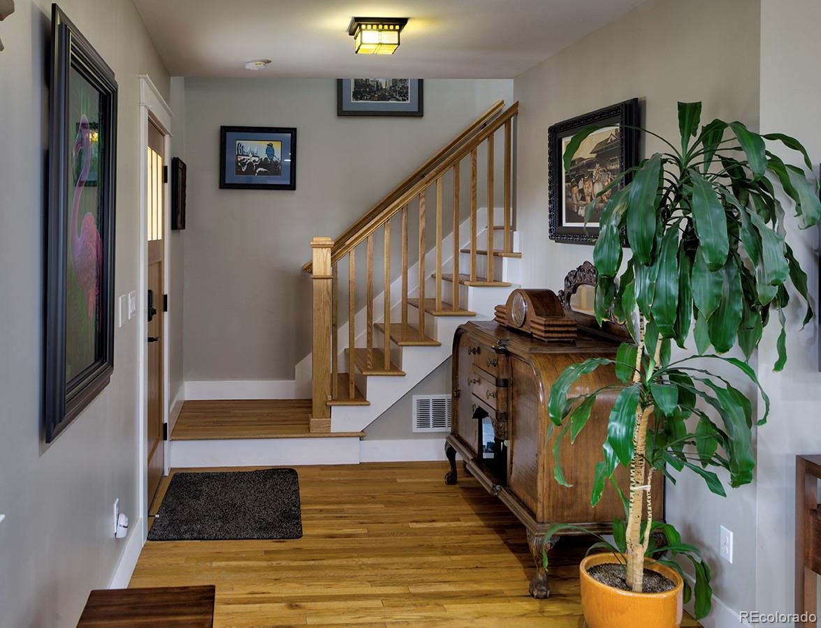 4544 Vrain Street Denver, CO 80212 - Photo 6 of 40