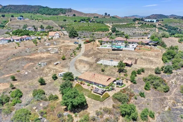 $1,885,000 | 36485 Carney Road, Valley Center, CA 92082