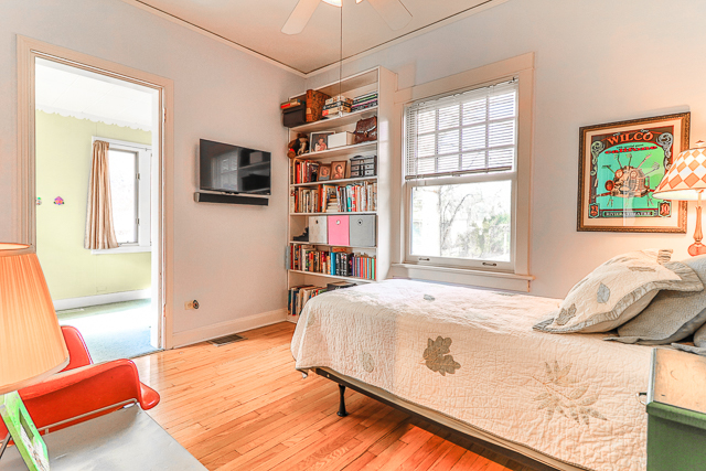 2140 Cedar Road Homewood, IL 60430 - Photo 18 of 25 a bedroom with a bed and a window