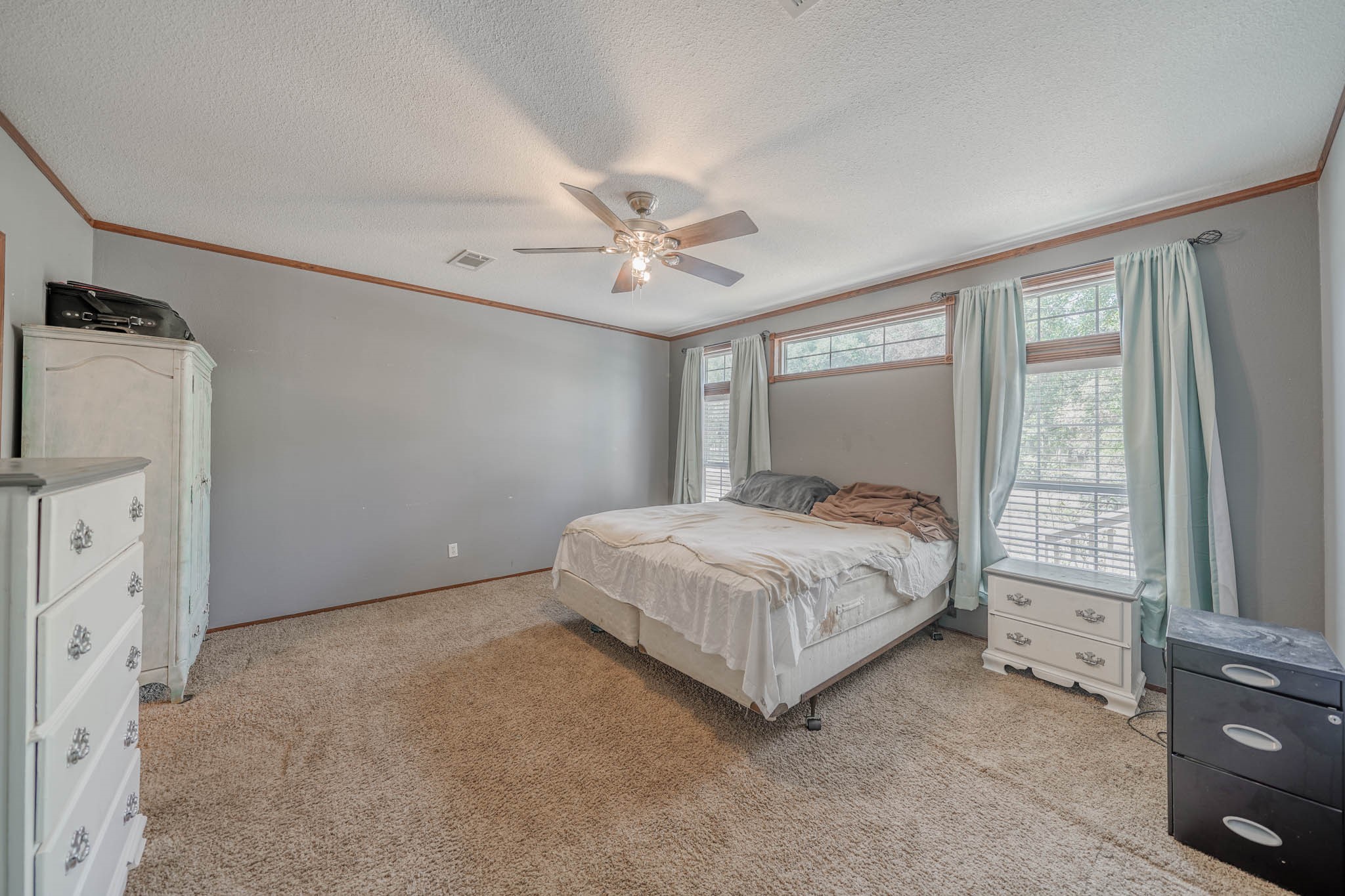 18227 Pin Oak Street Rosharon, TX 77583 - Photo 10 of 19 Primary bedroom