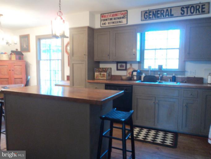 2326 Carrollton Road Westminster, MD 21157 - Photo 13 of 17 Kitchen