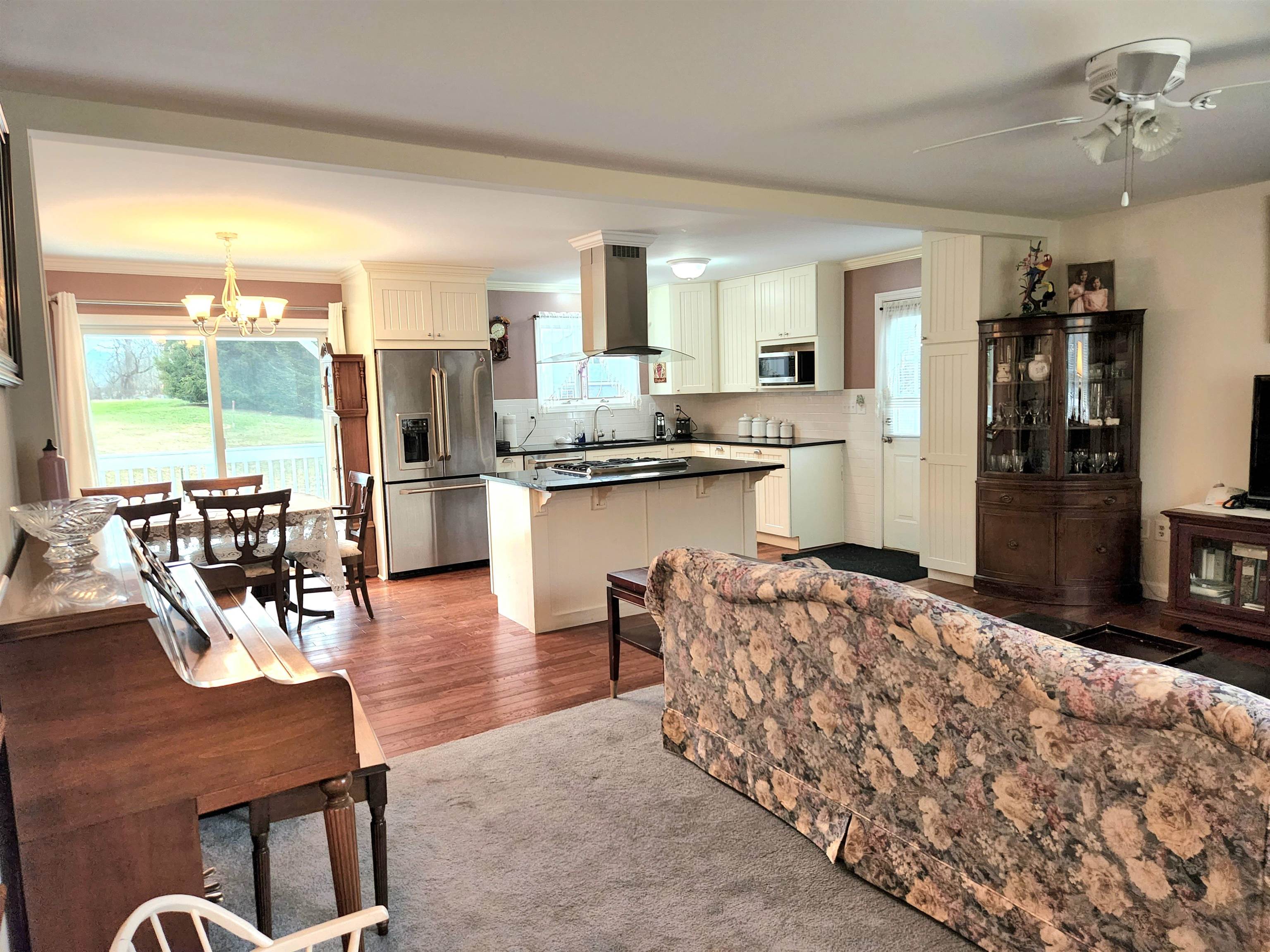 3 Dearborn Circle Walpole, NH 03608 - Photo 20 of 33