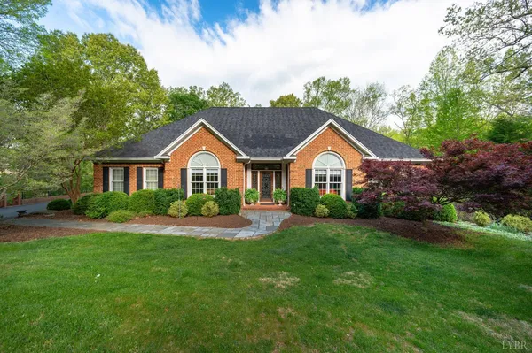 $875,000 | 4944 Mountain Laurel Drive, Lynchburg, VA 24503